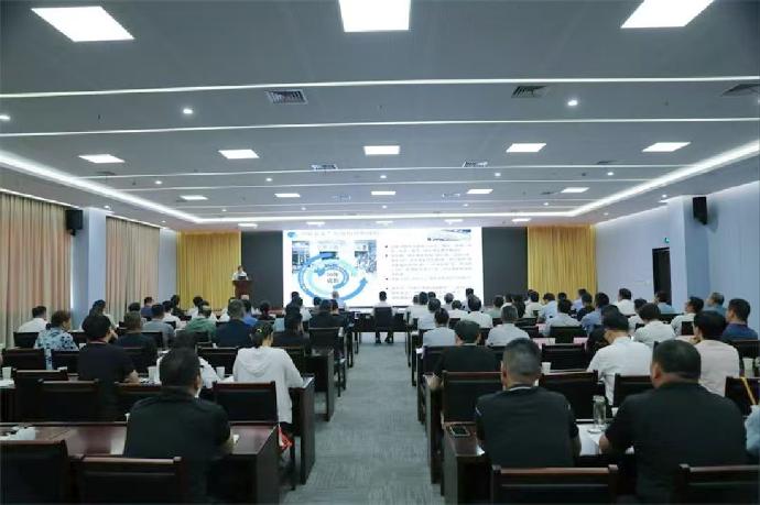 省商務廳召開消費場景調研
成果交流研討會議